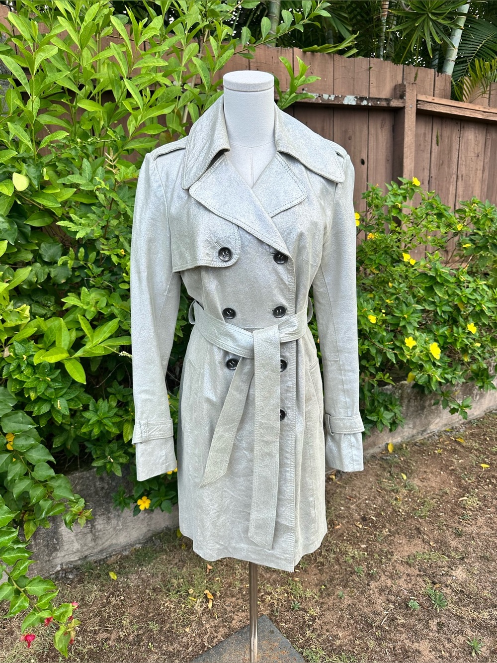 Raw 7 Vintage 90s Leather Trench Coat Silver Size L